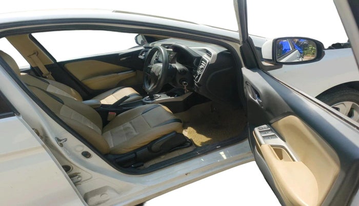 2016 Honda City 1.5L I-VTEC V MT, Petrol, Manual, 45,679 km, interior