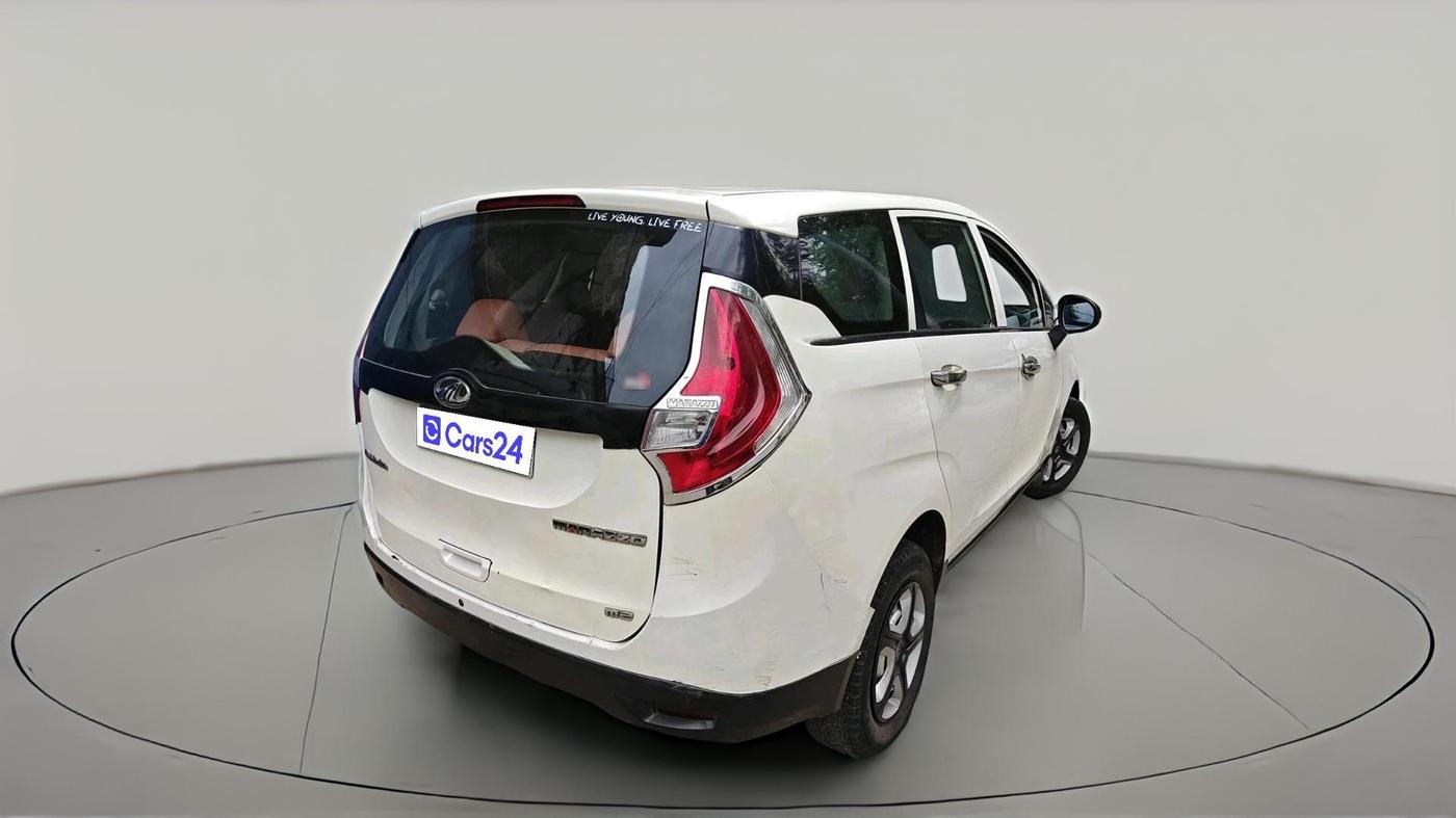 2018 Mahindra MARAZZO M2 7STR, Diesel, Manual, 69,139 km, exterior
