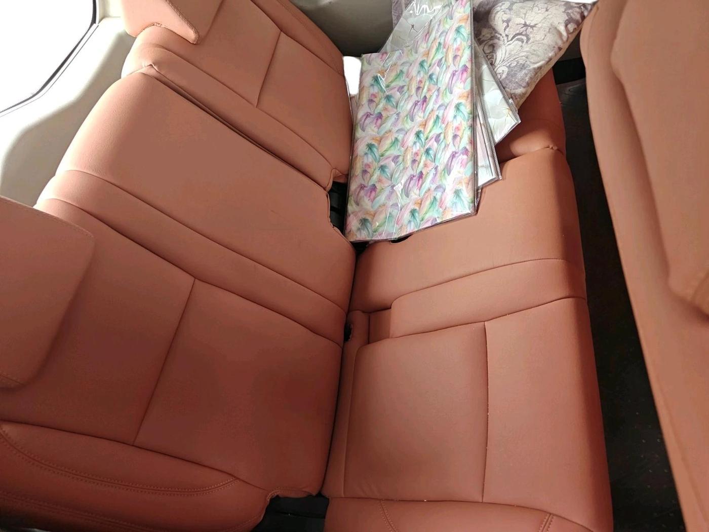 2018 Mahindra MARAZZO M2 7STR, Diesel, Manual, 69,139 km, interior
