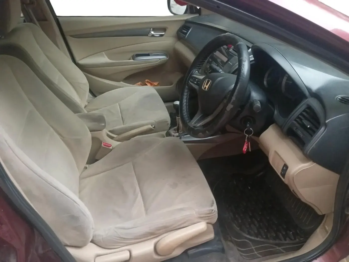 2012 Honda City 1.5L I-VTEC V MT, Petrol, Manual, 1,04,270 km, interior