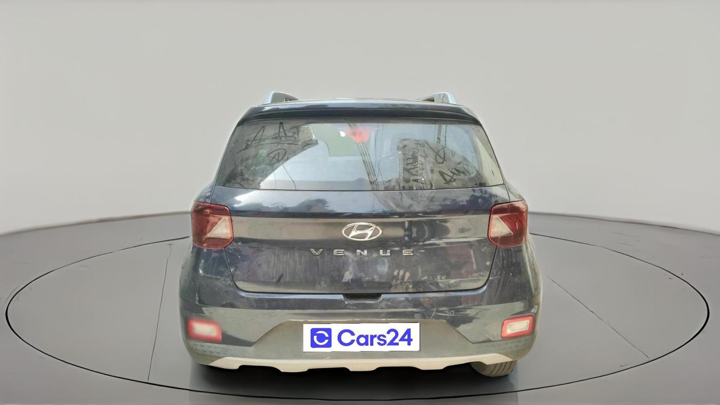 2022 Hyundai VENUE S+ 1.2, Petrol, Manual, 15,762 km, exterior