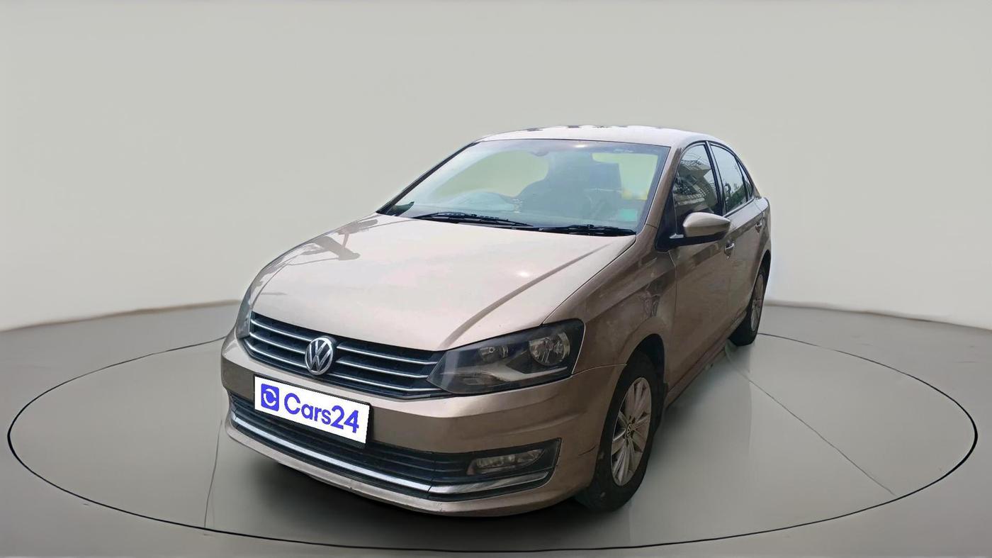 2016 Volkswagen Vento HIGHLINE 1.6 MPI, CNG, Manual, 1,24,187 km, exterior
