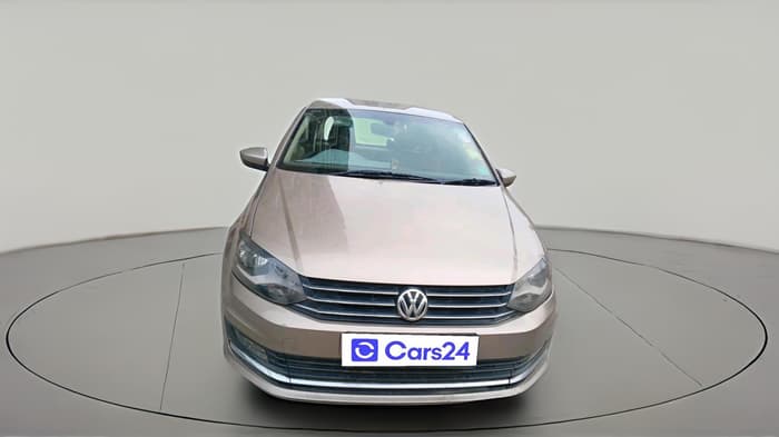 2016 Volkswagen Vento HIGHLINE 1.6 MPI, CNG, Manual, 1,24,187 km, exterior