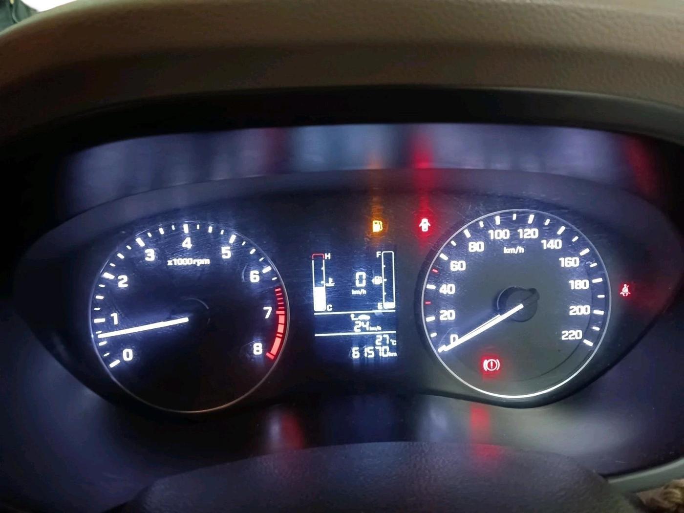 2017 Hyundai Elite i20 ASTA 1.2, Petrol, Manual, 61,570 km, interior