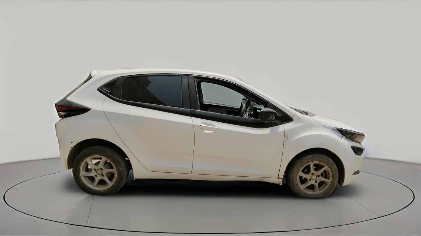 2023 Tata ALTROZ XE PLUS DIESEL, Diesel, Manual, 82,832 km, exterior