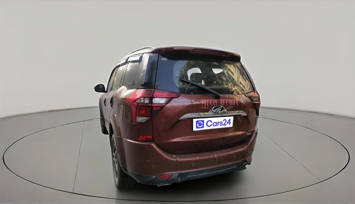 2018 Mahindra XUV500 W11 AT, Diesel, Automatic, 50,783 km, exterior