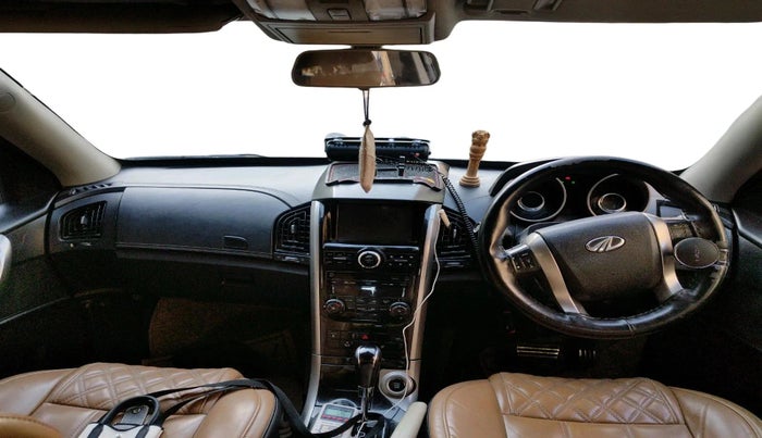 2018 Mahindra XUV500 W11 AT, Diesel, Automatic, 50,783 km, interior