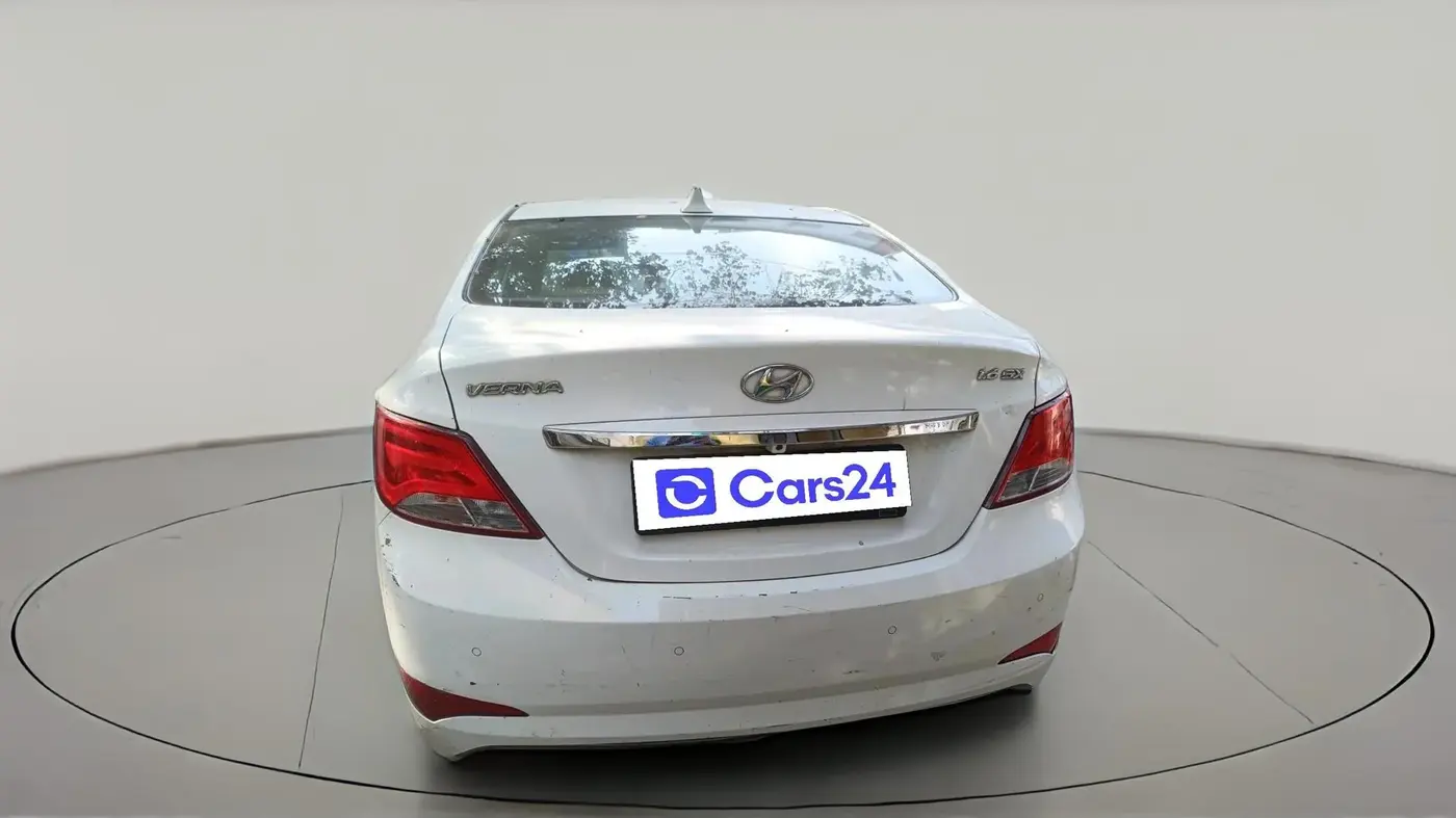 2016 Hyundai Verna FLUIDIC 4S 1.6 VTVT SX, Petrol, Manual, 98,937 km, exterior