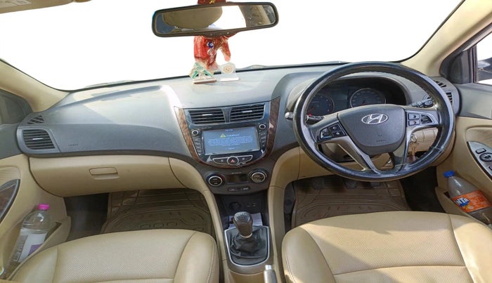 2016 Hyundai Verna FLUIDIC 4S 1.6 VTVT SX, Petrol, Manual, 98,937 km, interior