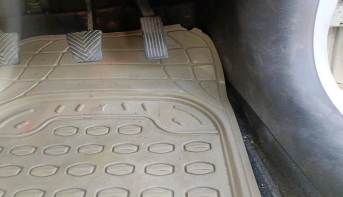 2016 Hyundai Verna FLUIDIC 4S 1.6 VTVT SX, Petrol, Manual, 98,937 km, interior