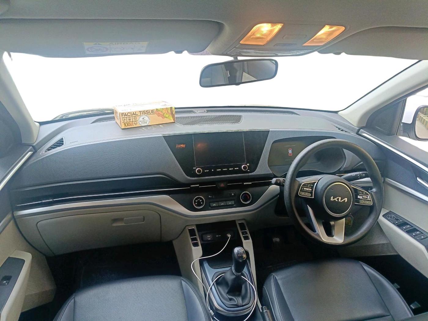2024 KIA CARENS Premium (O) 1.5 Petrol 7 STR, Petrol, Manual, 14,192 km, interior