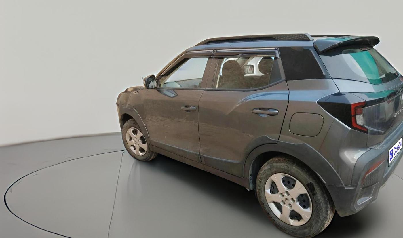 2024 Mahindra XUV 3XO MX1 1.2 L TCMPFi, Petrol, Manual, 12,114 km, exterior