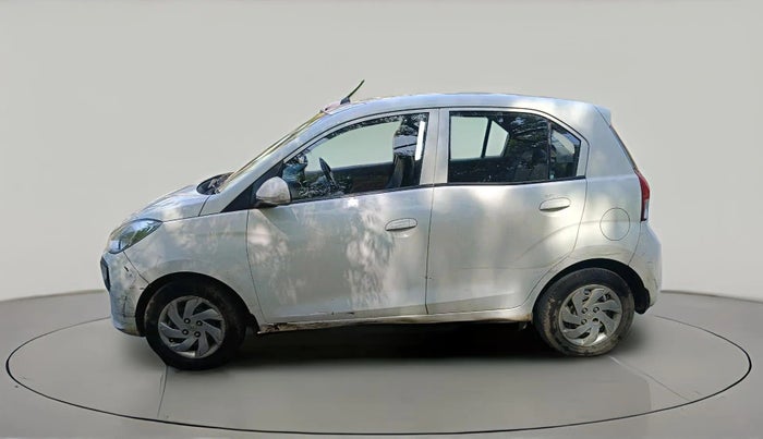 2019 Hyundai NEW SANTRO SPORTZ CNG, CNG, Manual, 1,18,069 km, exterior