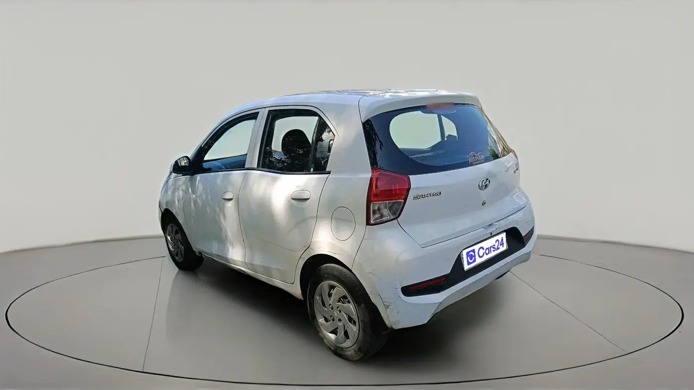 2019 Hyundai NEW SANTRO SPORTZ CNG, CNG, Manual, 1,18,069 km, exterior