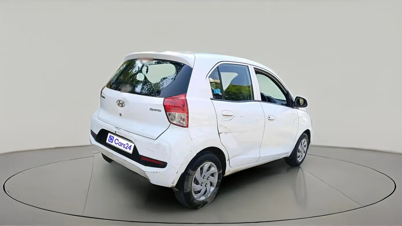 2019 Hyundai NEW SANTRO SPORTZ CNG, CNG, Manual, 1,18,069 km, exterior