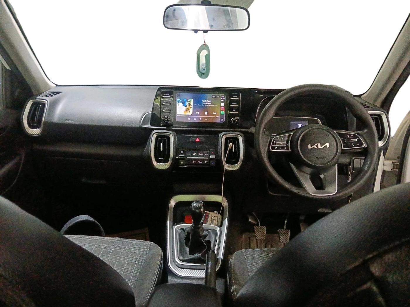 2022 KIA SONET HTK PLUS 1.2, Petrol, Manual, 68,382 km, interior