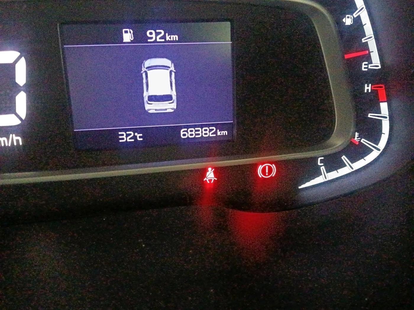 2022 KIA SONET HTK PLUS 1.2, Petrol, Manual, 68,382 km, interior