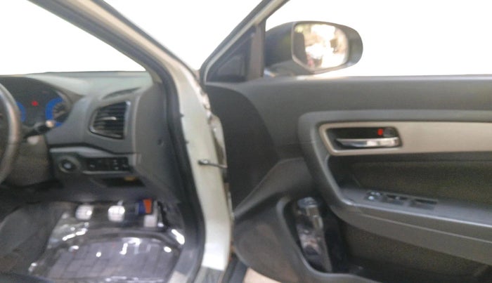 2018 Maruti Vitara Brezza ZDI PLUS, Diesel, Manual, 1,33,622 km, interior