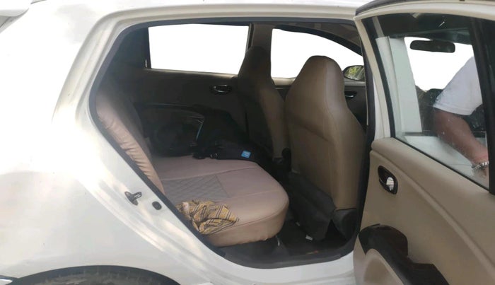 2013 Hyundai i10 MAGNA 1.2, CNG, Manual, 1,00,702 km, interior