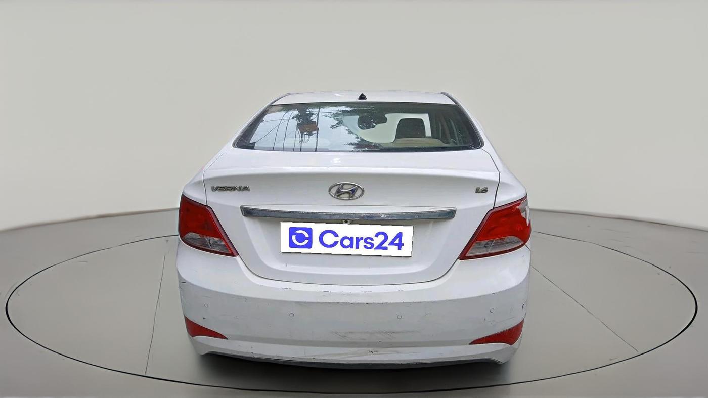 2015 Hyundai Verna FLUIDIC 4S 1.6 VTVT S, Petrol, Manual, 51,132 km, exterior