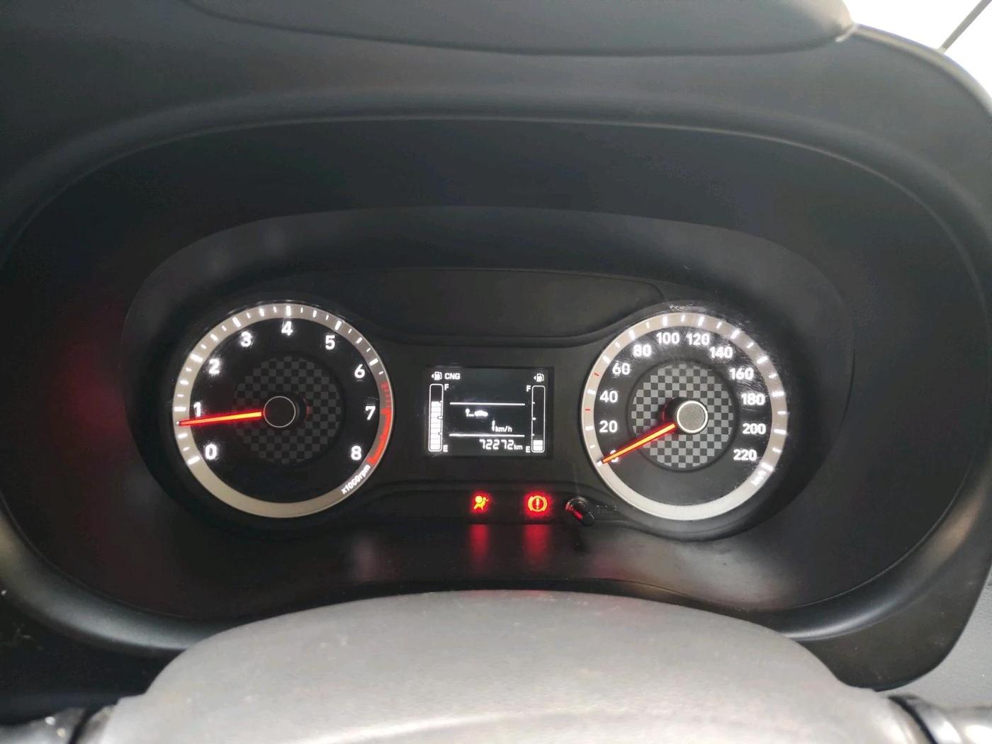2022 Hyundai AURA S 1.2 CNG, CNG, Manual, 72,272 km, interior