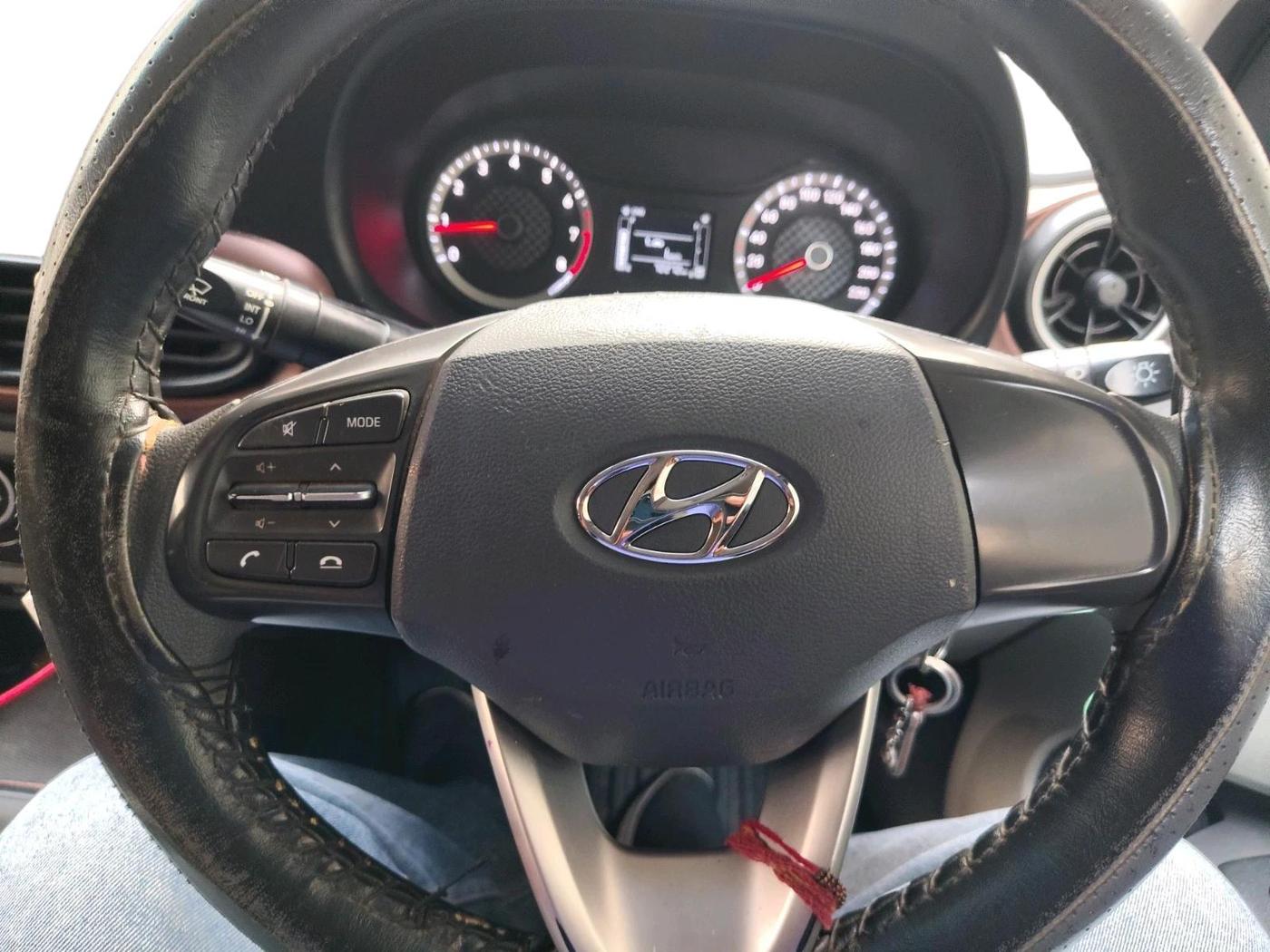 2022 Hyundai AURA S 1.2 CNG, CNG, Manual, 72,272 km, interior