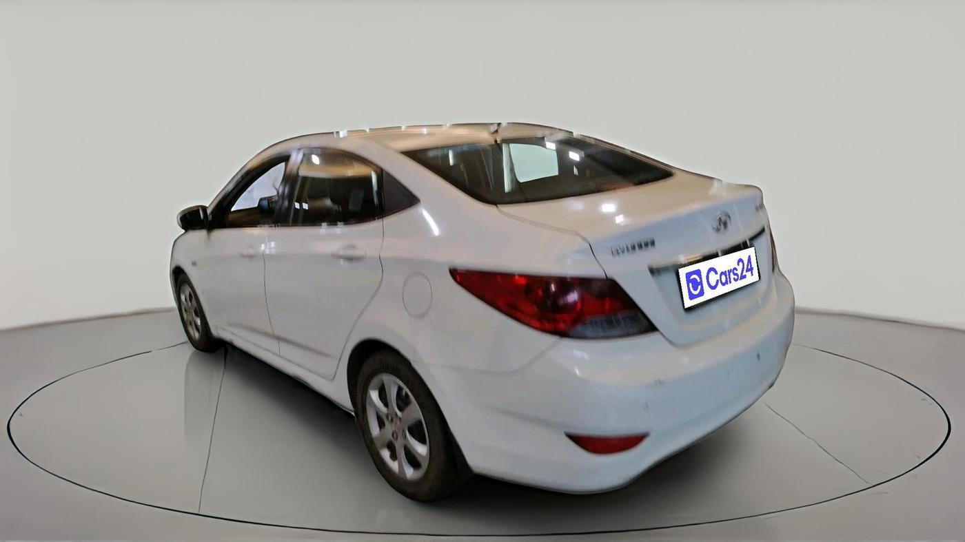 2011 Hyundai Verna FLUIDIC 1.6 VTVT EX, Petrol, Manual, 57,902 km, exterior