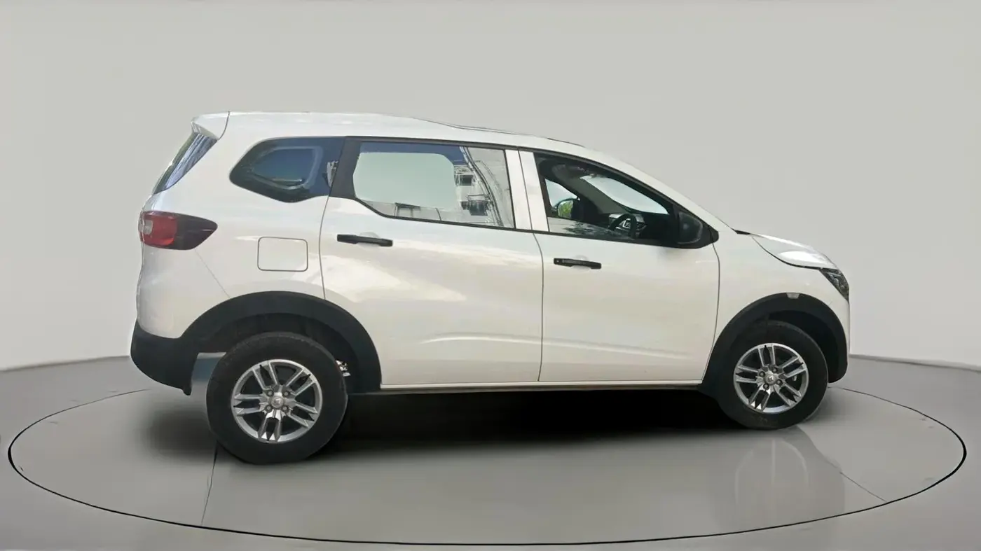 2025 Renault TRIBER RXL MT, Petrol, Manual, 1,150 km, exterior