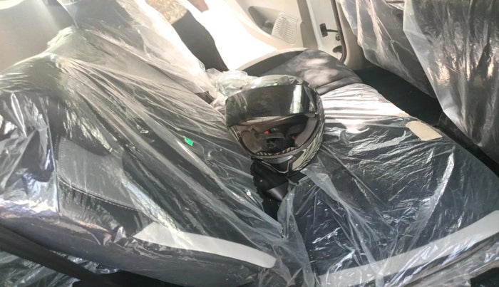 2025 Renault TRIBER RXL MT, Petrol, Manual, 1,150 km, interior