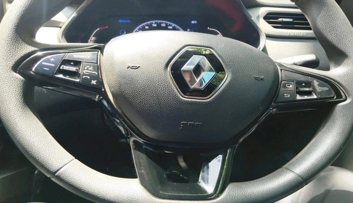 2021 Renault Kiger RXZ MT, Petrol, Manual, 25,354 km, interior