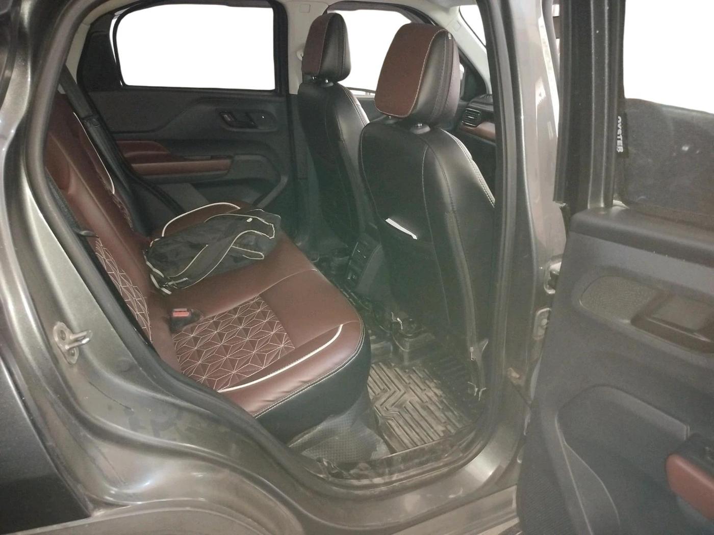 2025 Tata PUNCH Adventure Plus iCNG, CNG, Manual, 12,160 km, interior