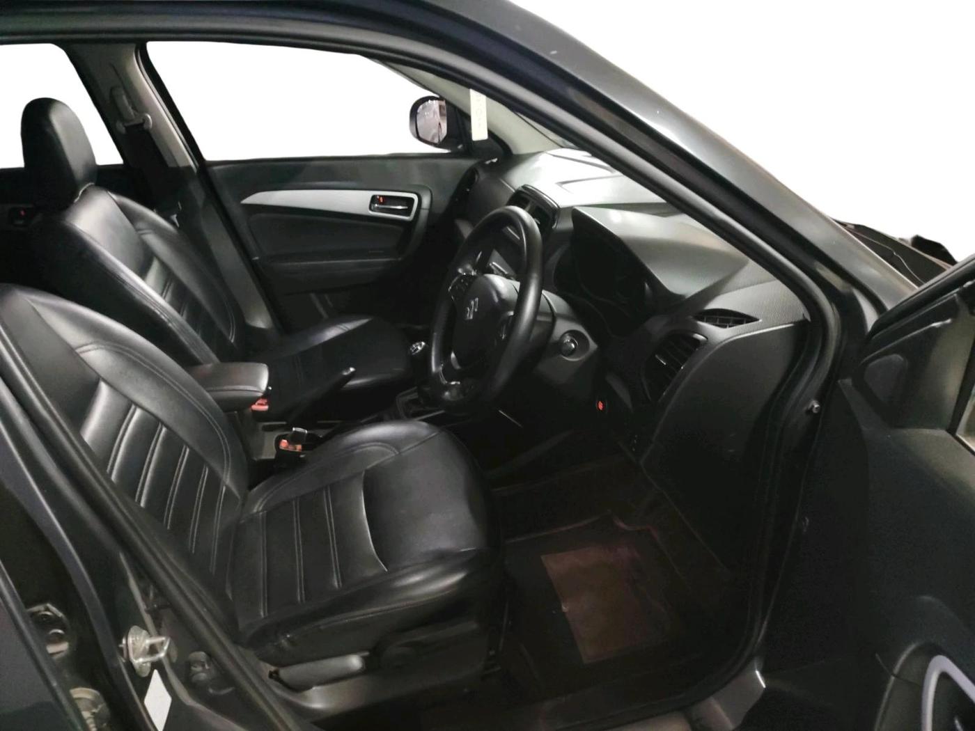 2020 Maruti Vitara Brezza ZXI PLUS, Petrol, Manual, 94,352 km, interior