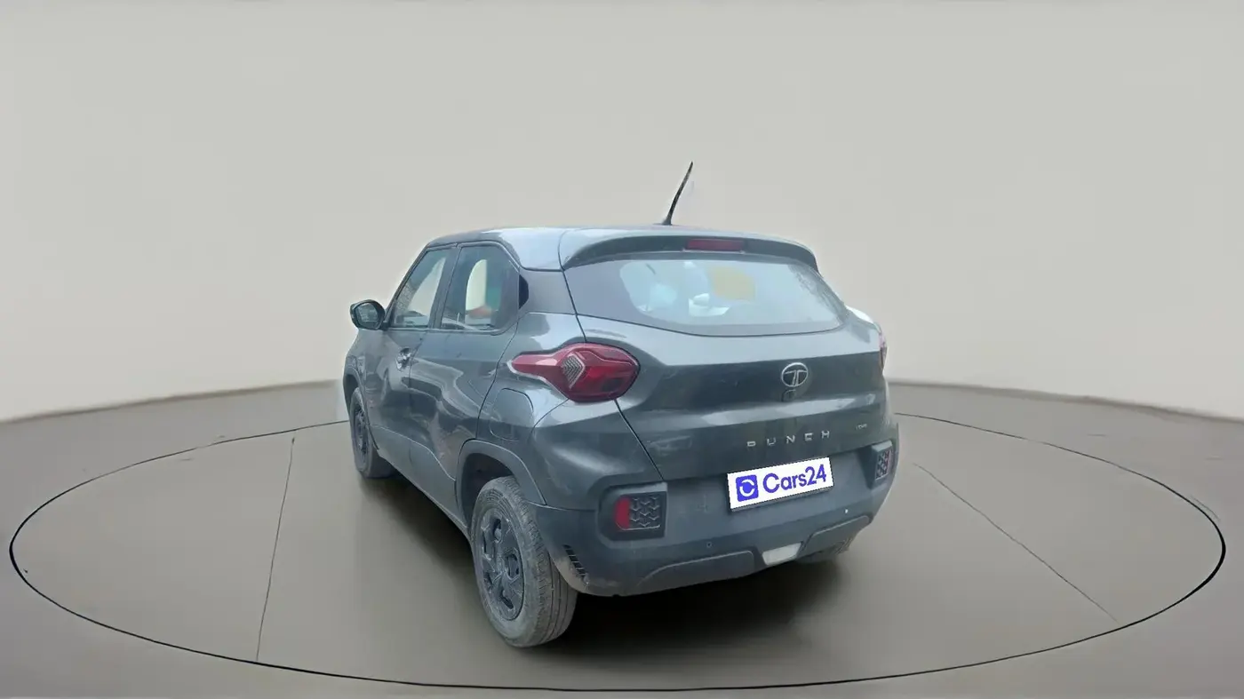 2024 Tata PUNCH ADVENTURE RHYTHM CNG, CNG, Manual, 71,258 km, exterior