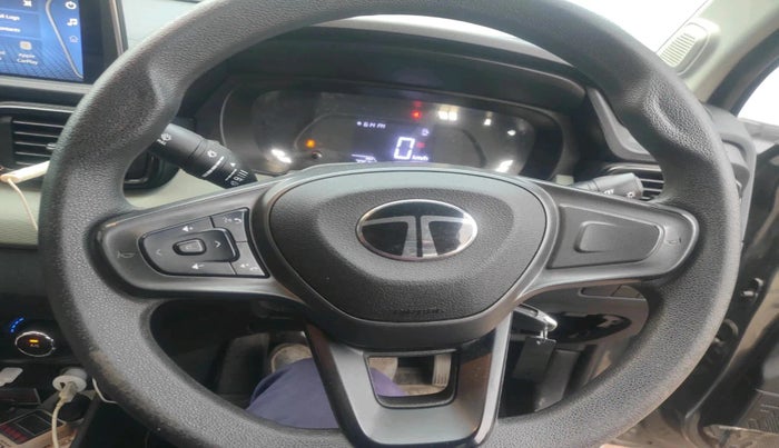 2024 Tata PUNCH ADVENTURE RHYTHM CNG, CNG, Manual, 70,578 km, interior