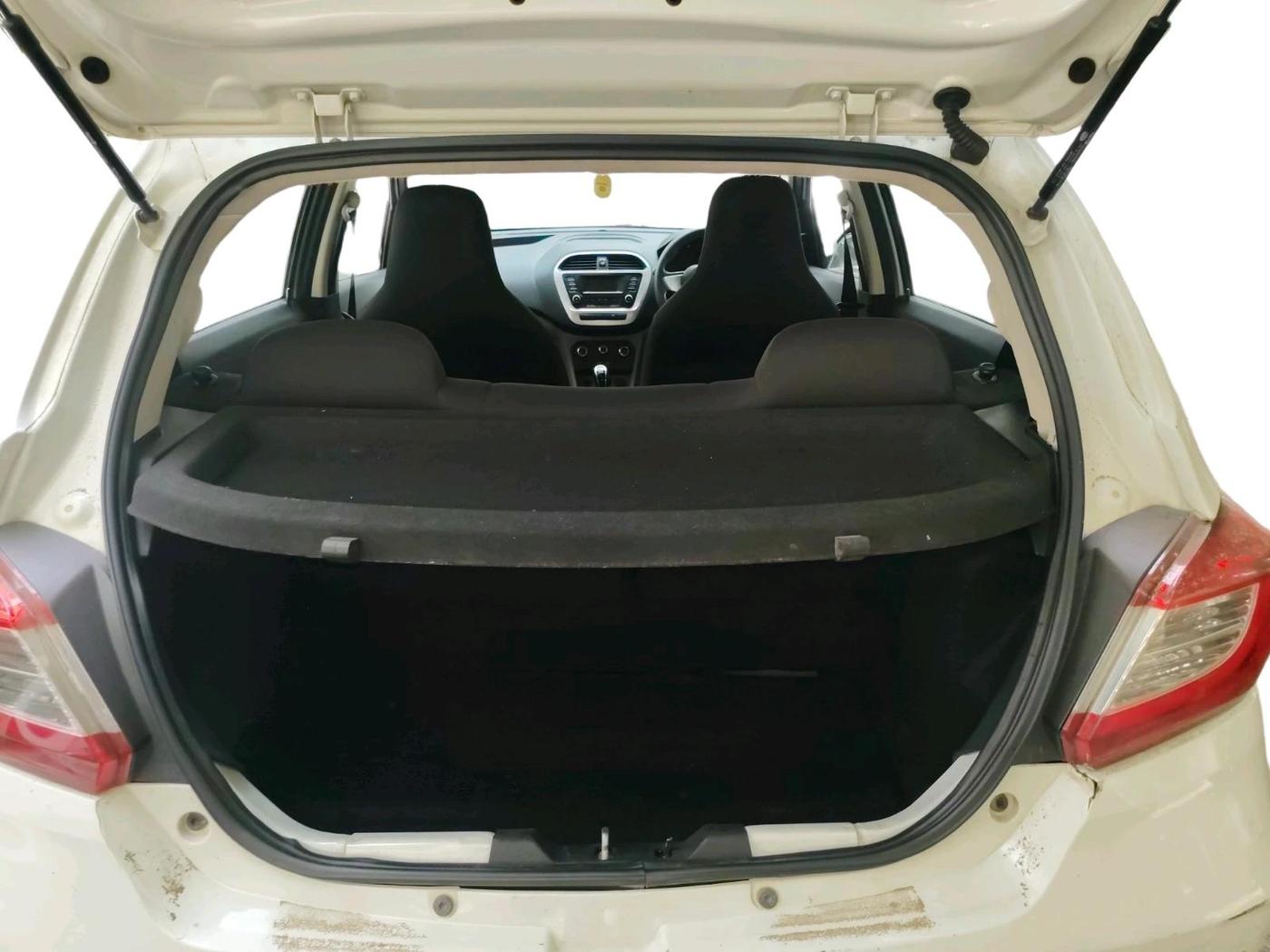 2016 Tata Tiago XT PETROL, Petrol, Manual, 41,974 km, exterior
