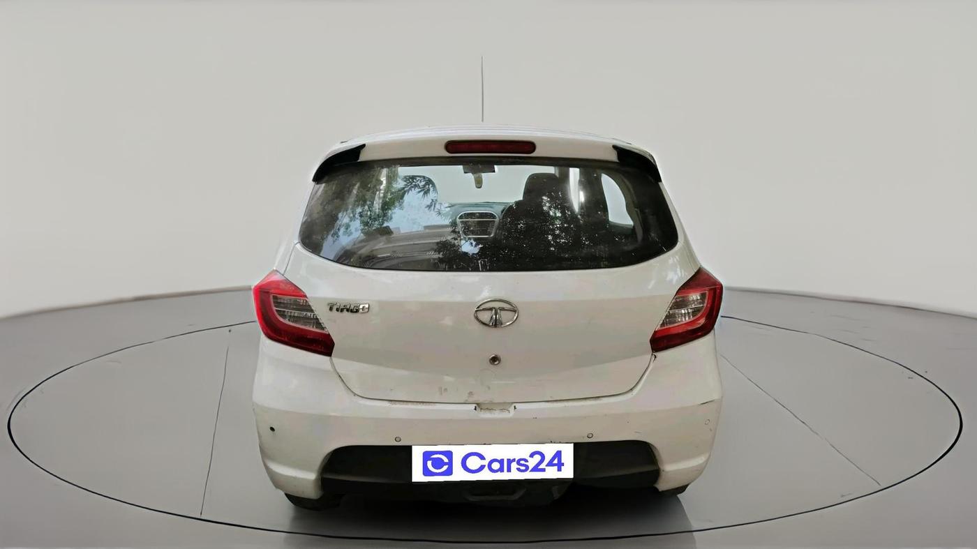 2016 Tata Tiago XT PETROL, Petrol, Manual, 41,974 km, exterior