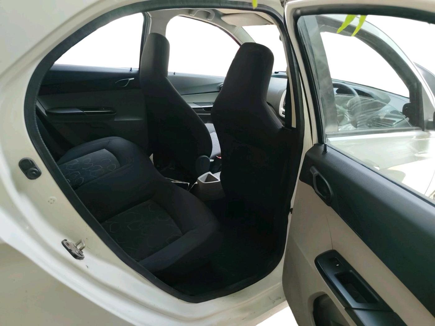 2016 Tata Tiago XT PETROL, Petrol, Manual, 41,974 km, interior