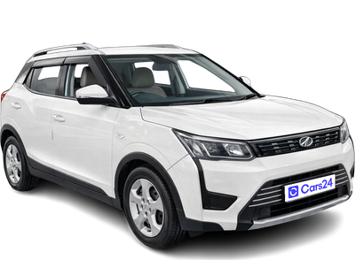 2019 Mahindra XUV300 - SUV - Diesel - Manual - ₹4.50 lakh