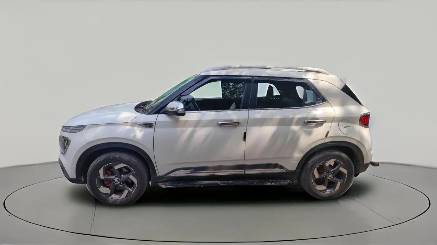 2019 Hyundai VENUE SX 1.4 CRDI, Diesel, Manual, 43,343 km, exterior