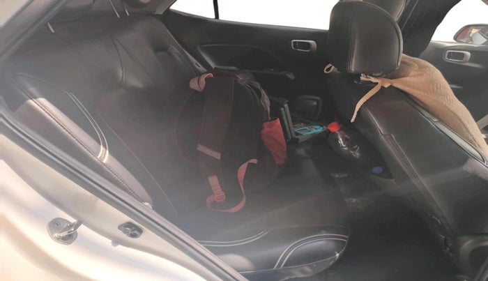 2019 Hyundai VENUE SX 1.4 CRDI, Diesel, Manual, 43,343 km, interior