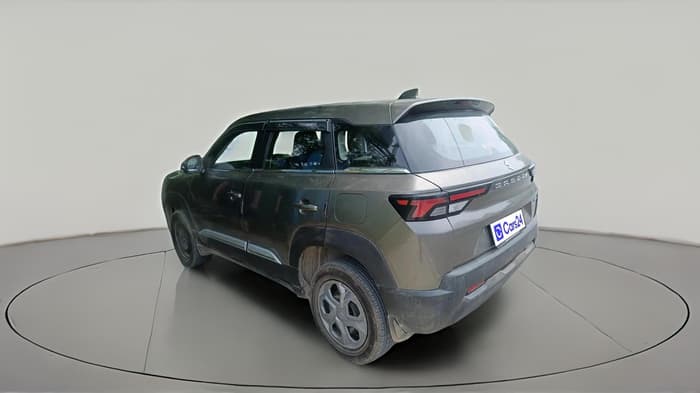 2023 Maruti BREZZA LXI SMART HYBRID, Petrol, Manual, 16,610 km, exterior