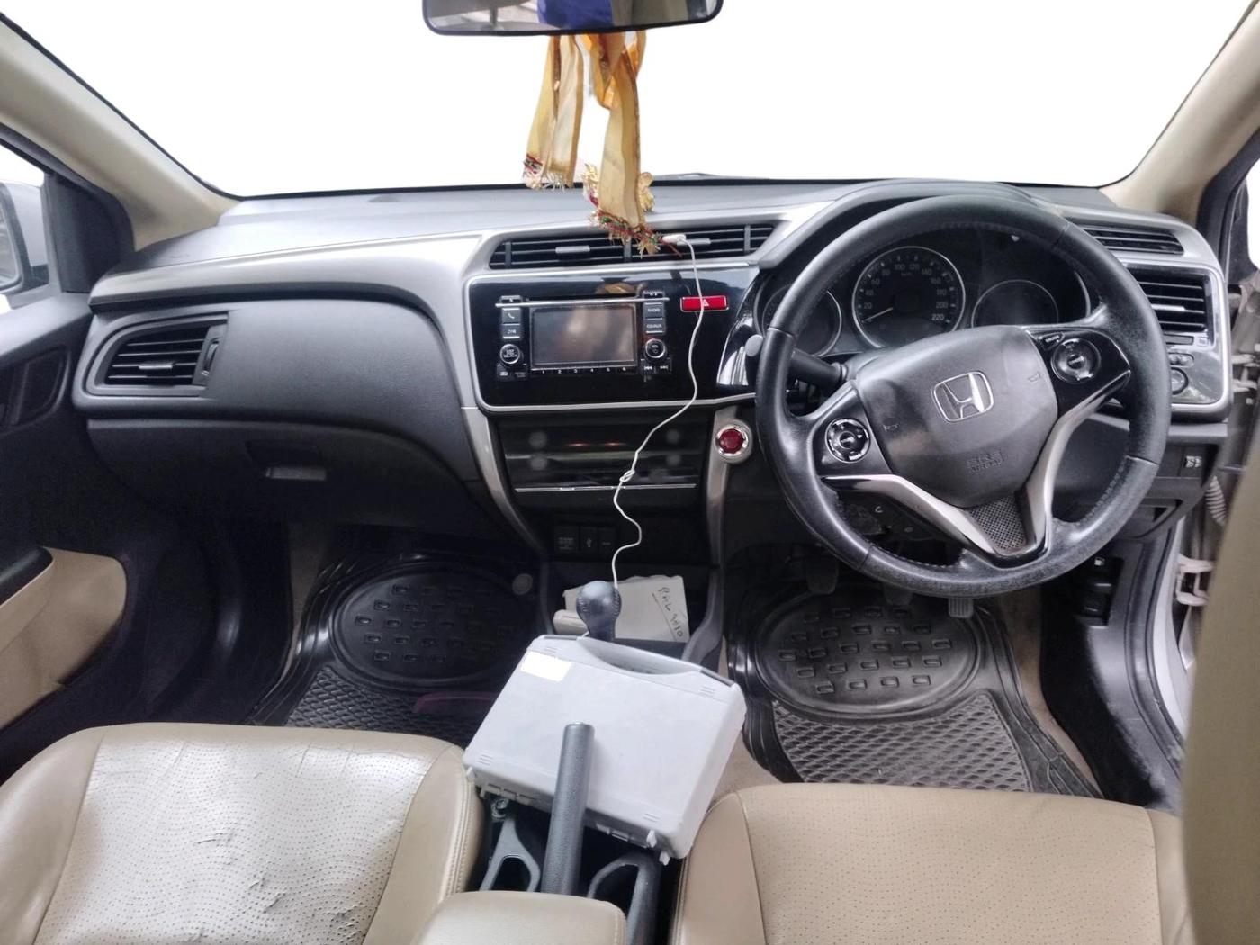 2016 Honda City 1.5L I-VTEC VX, Petrol, Manual, 1,48,232 km, interior
