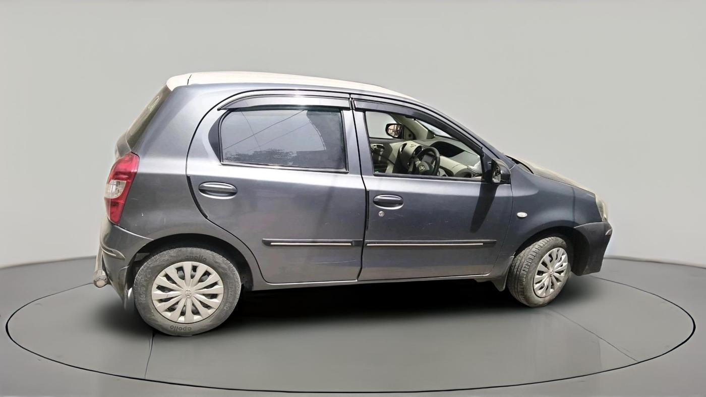 2015 Toyota Etios Liva G, Petrol, Manual, 62,758 km, exterior
