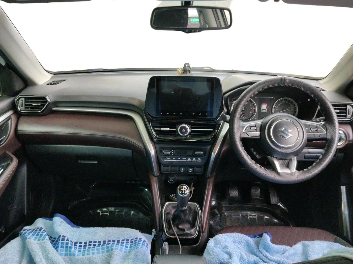 2023 Maruti Grand Vitara ZETA SMART HYBRID, Petrol, Manual, 56,565 km, interior