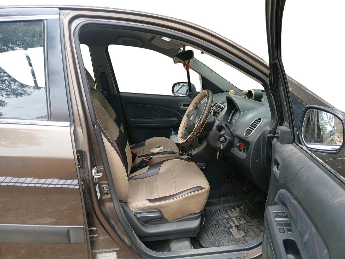 2012 Maruti Ritz VXI, CNG, Manual, 98,569 km, interior