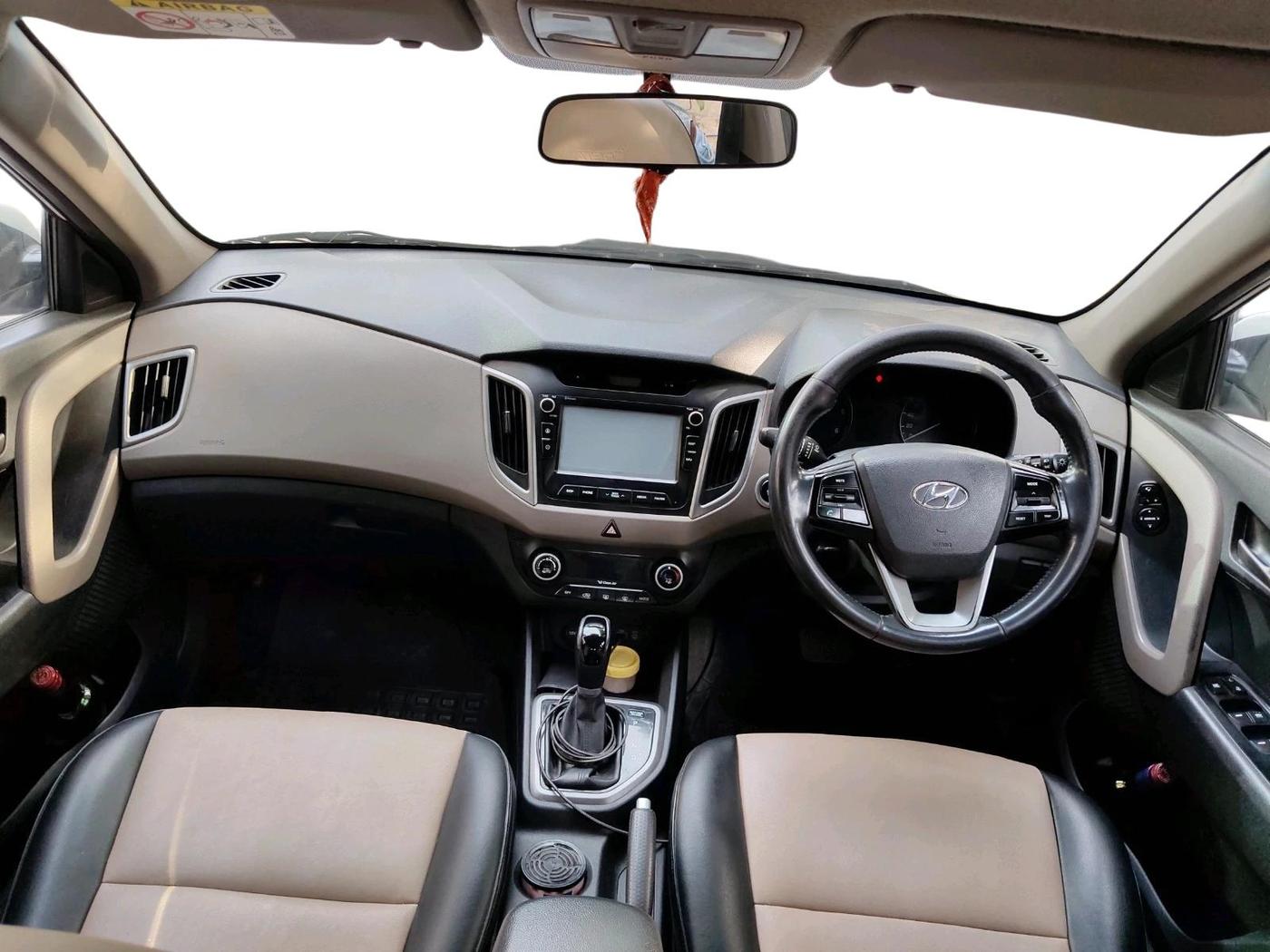 2016 Hyundai Creta SX PLUS AT 1.6 DIESEL, Diesel, Automatic, 1,64,696 km, interior