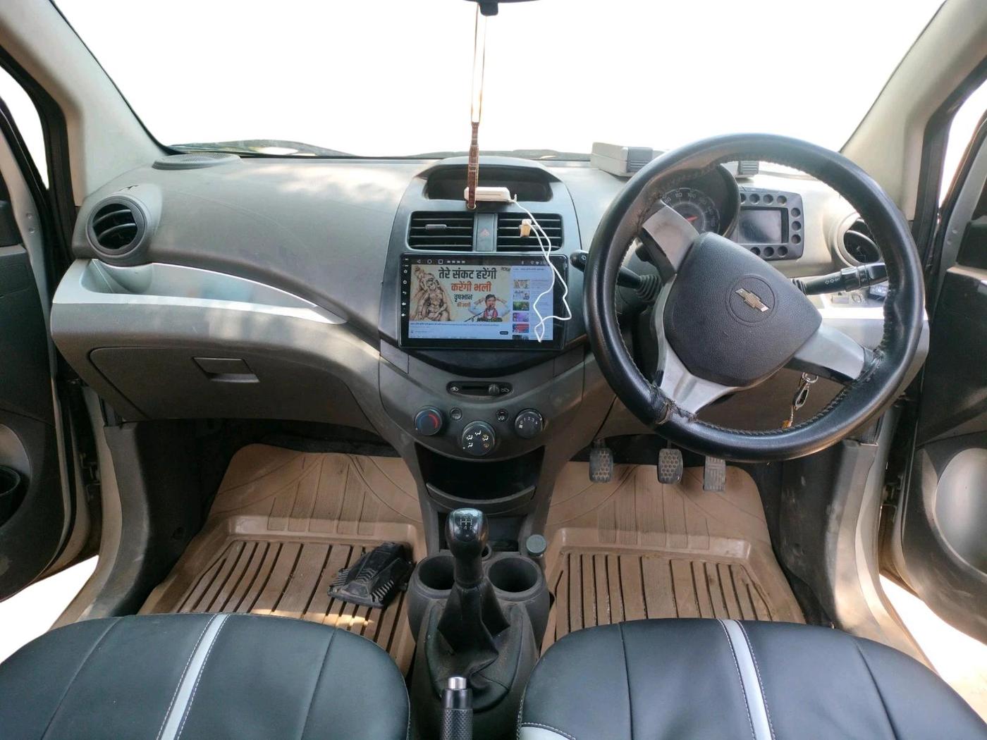 2015 Chevrolet Beat LT PETROL, CNG, Manual, 1,25,444 km, interior