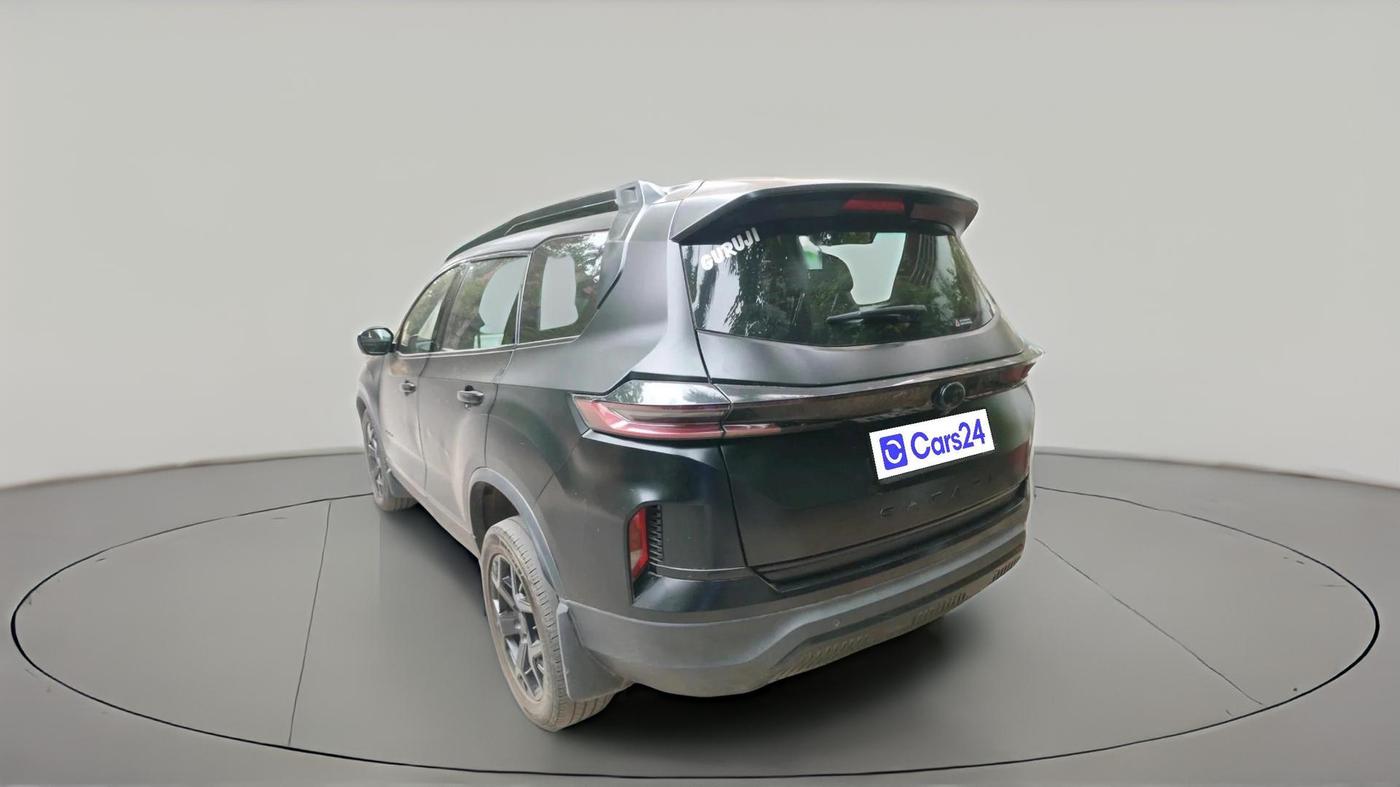 2025 Tata Safari ACCOMPLISHED PLUS DARK EDITION AT, Diesel, Automatic, 50,263 km, exterior