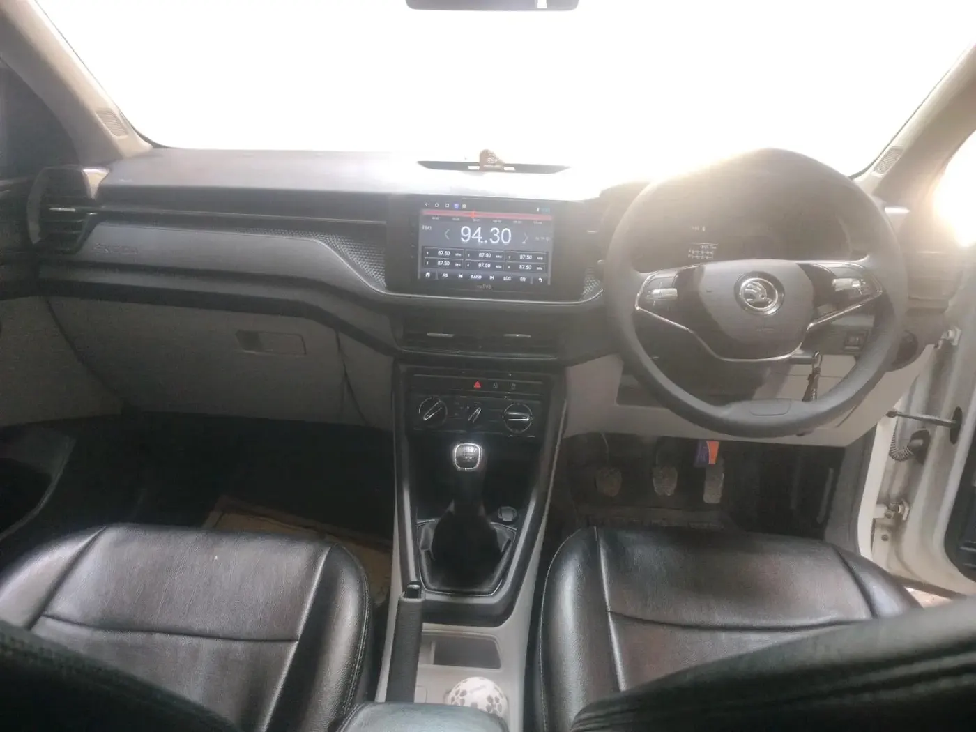 2022 Skoda KUSHAQ ACTIVE 1.0L TSI MT, Petrol, Manual, 66,675 km, interior