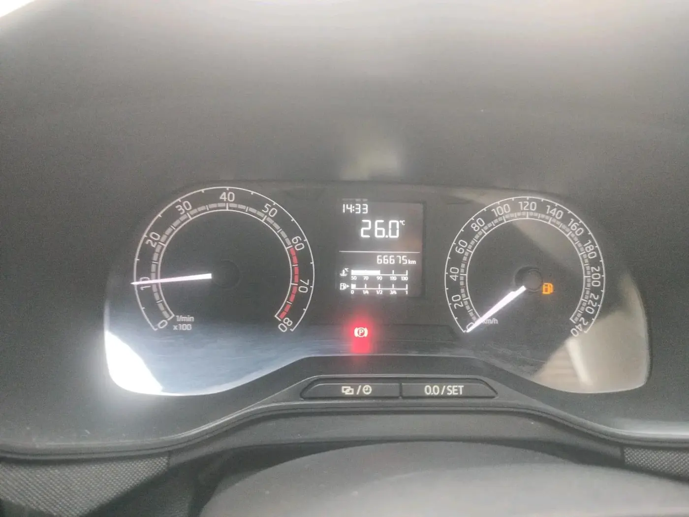 2022 Skoda KUSHAQ ACTIVE 1.0L TSI MT, Petrol, Manual, 66,675 km, interior